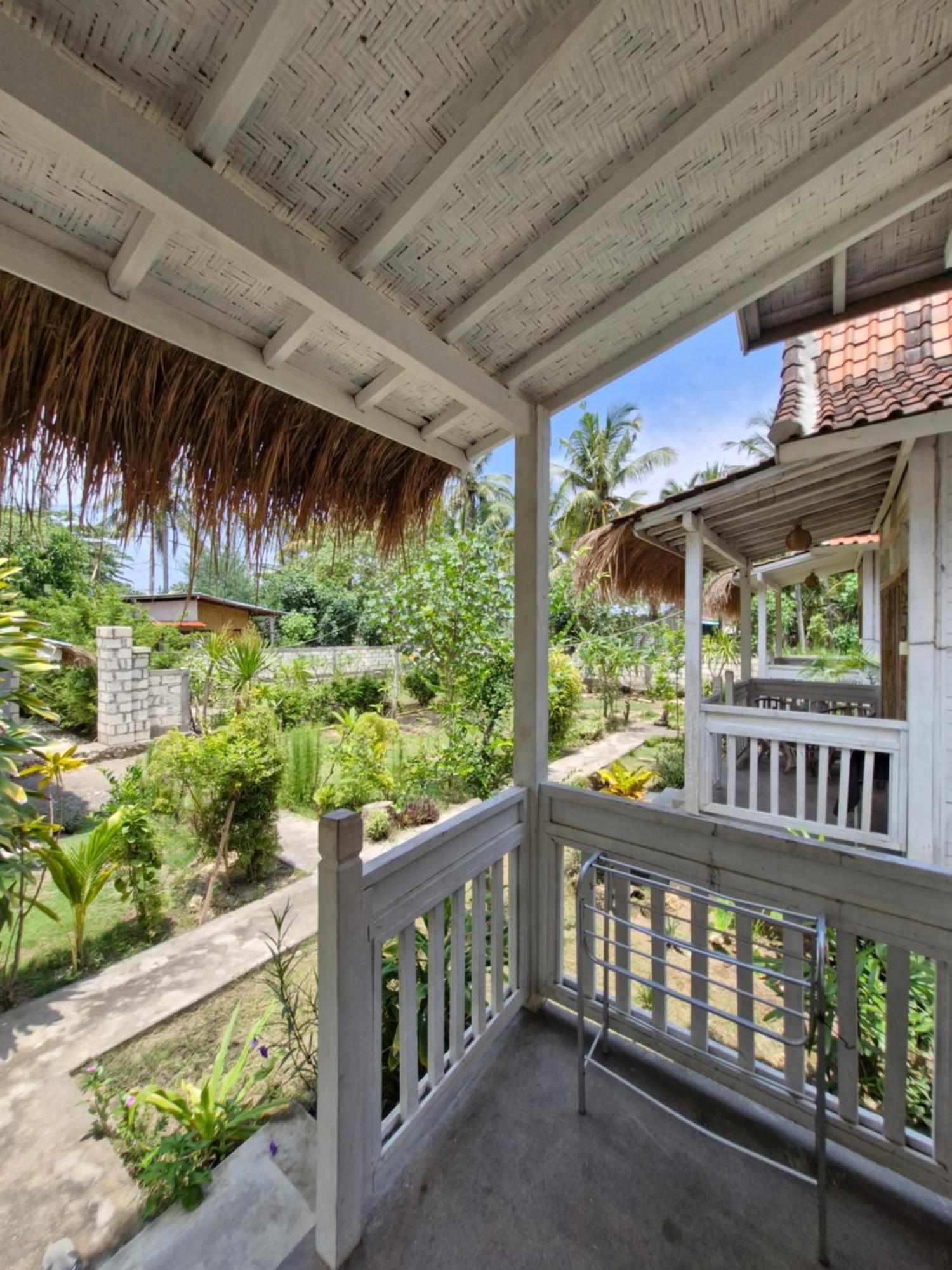 The Layar Homestay Batununggul Dış mekan fotoğraf